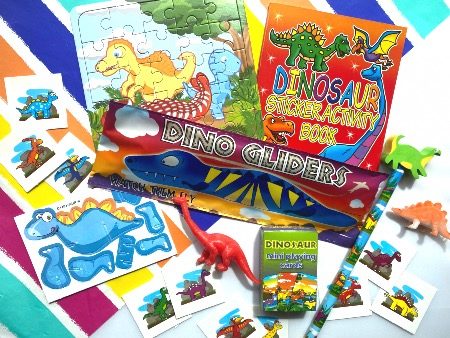 Dinosaur Pass the Parcel